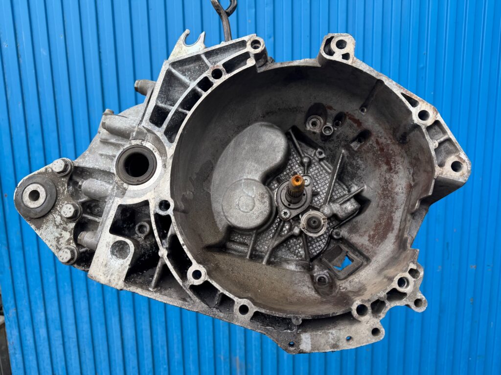 DESPIECE CAJA CAMBIOS 136939