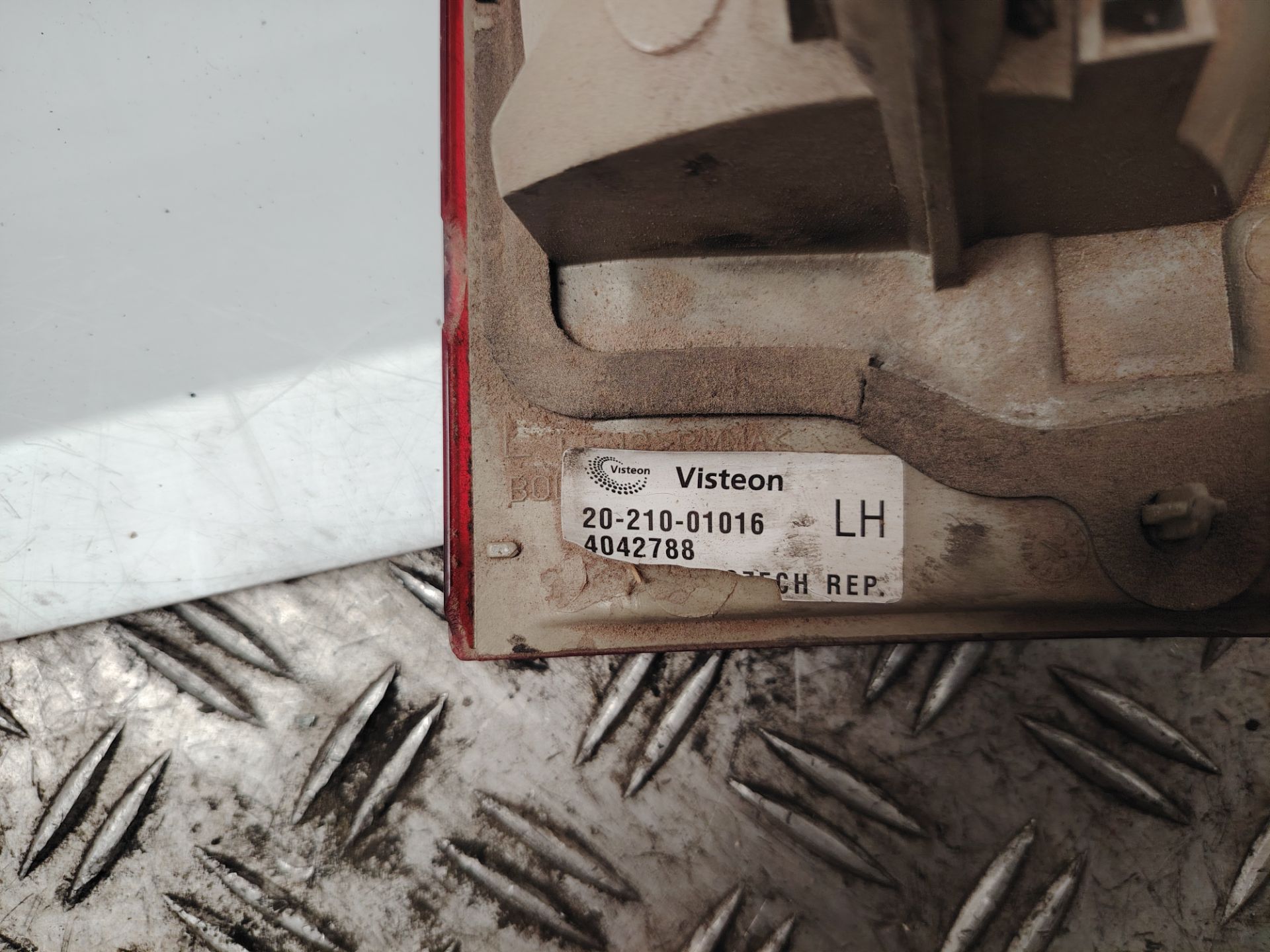 PILOTO TRASERO IZQUIERDO 138419