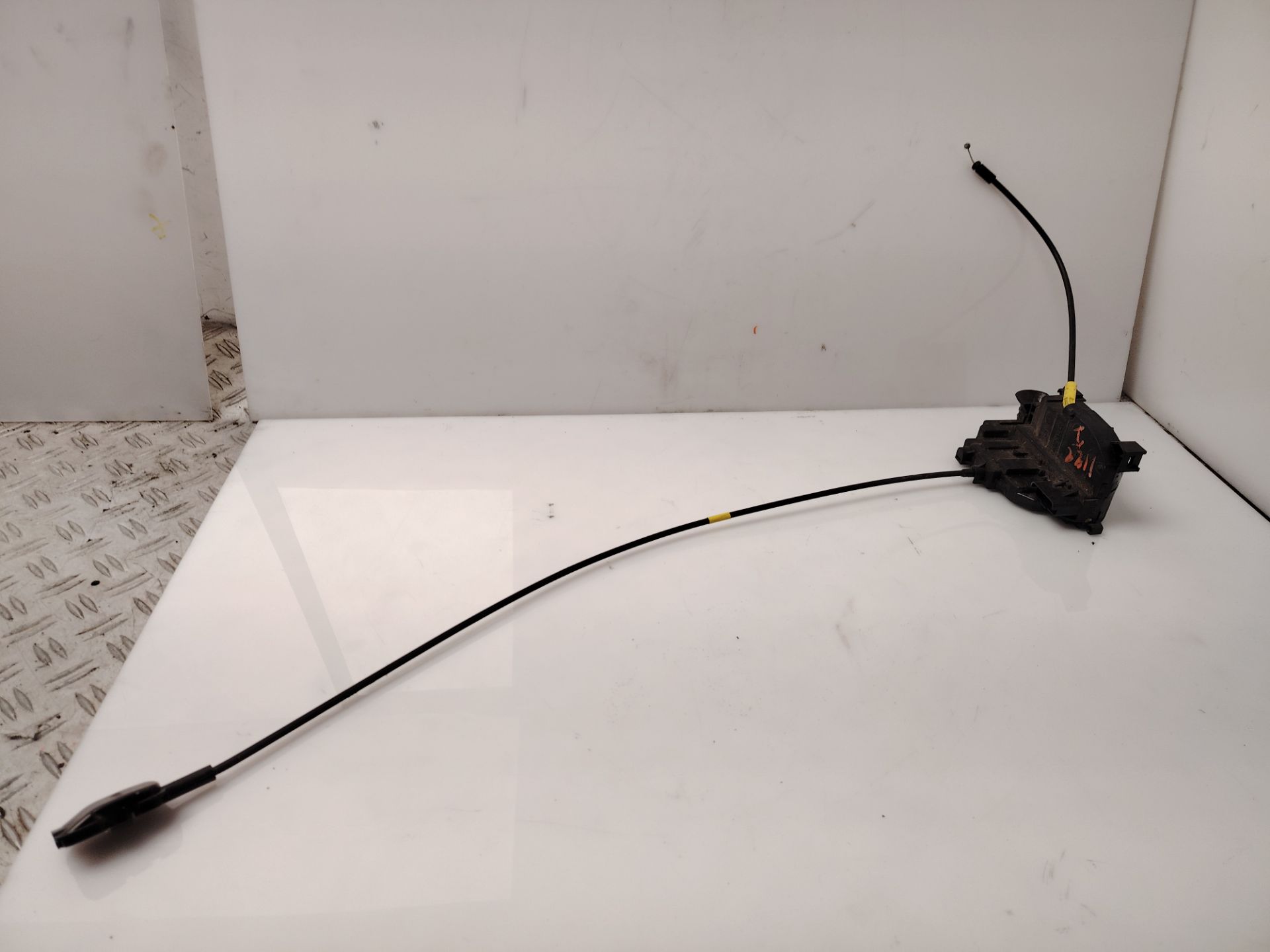 CERRADURA PUERTA DELANTERA IZQUIERDA 137950