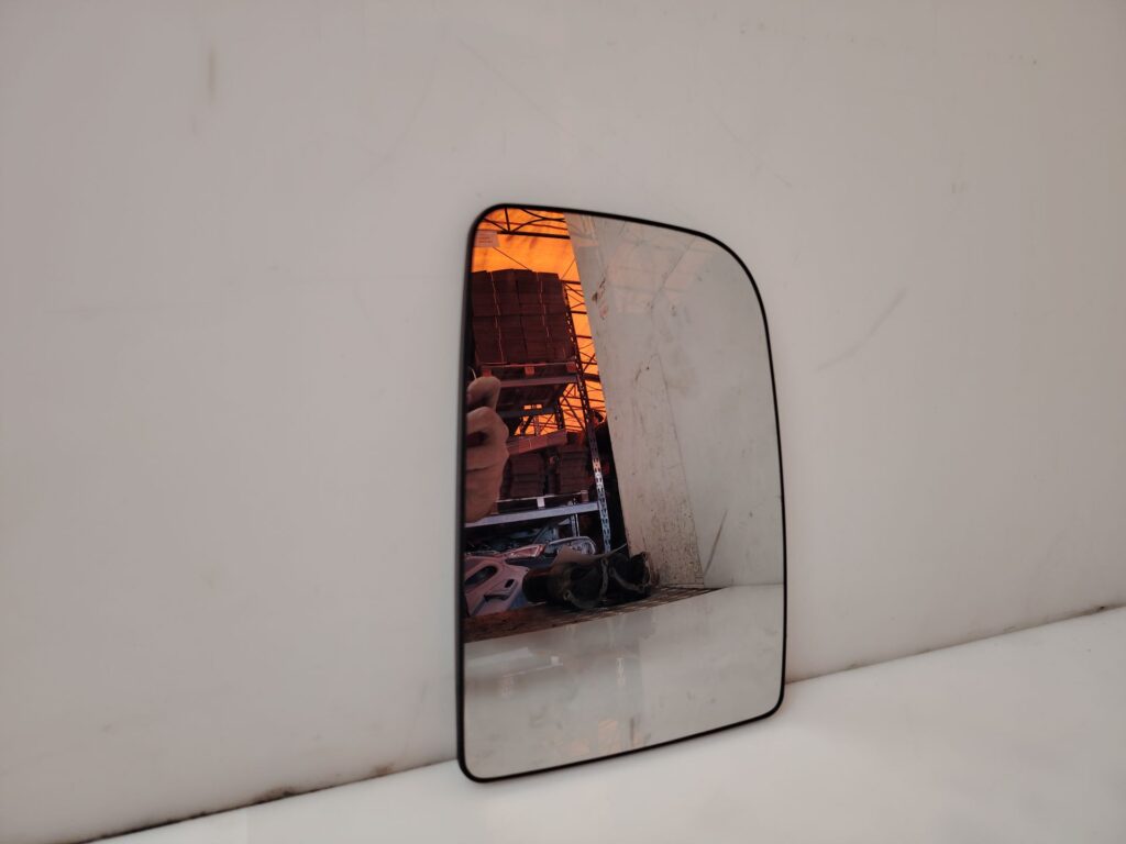 CRISTAL RETROVISOR DERECHO 138503
