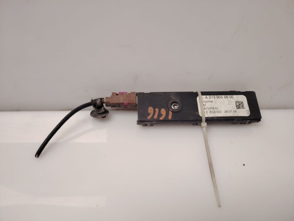 AMPLIFICADOR DE ANTENA 138393