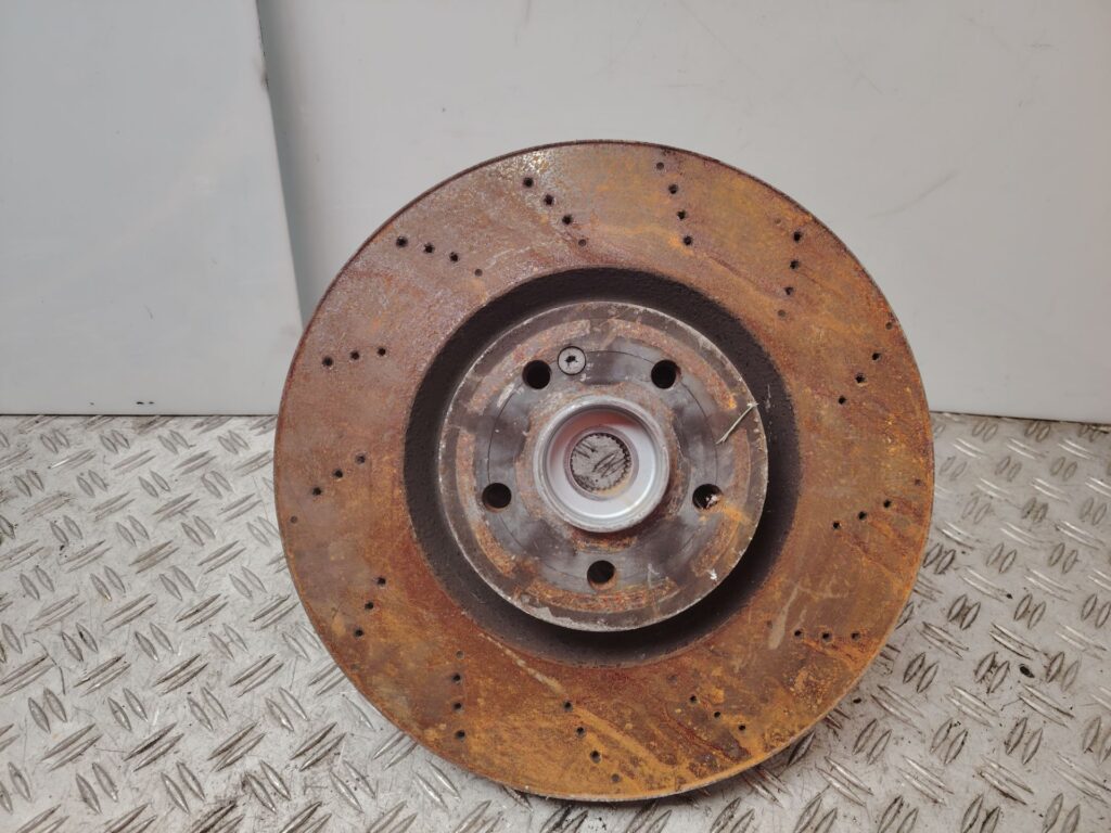 MANGUETA DELANTERA IZQUIERDA 136688