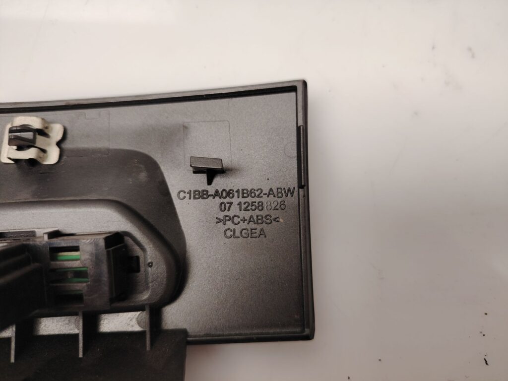 PANTALLA MULTIFUNCION 136488