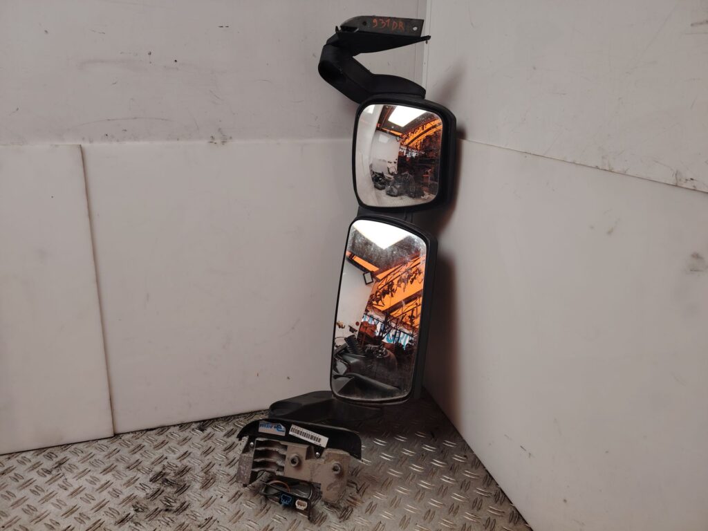 RETROVISOR DERECHO 138368