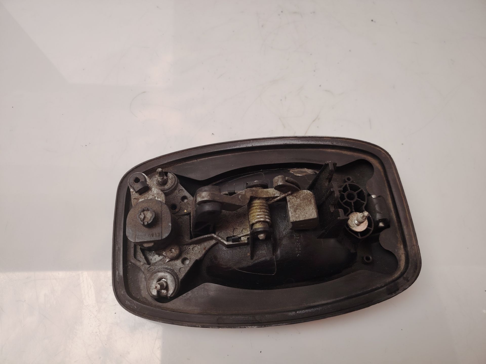 MANETA EXTERIOR DELANTERA IZQUIERDA 137021