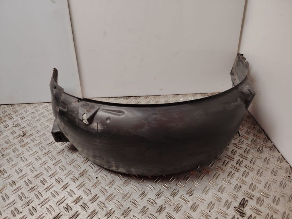 PASO RUEDA TRASERO IZQUIERDO 136856