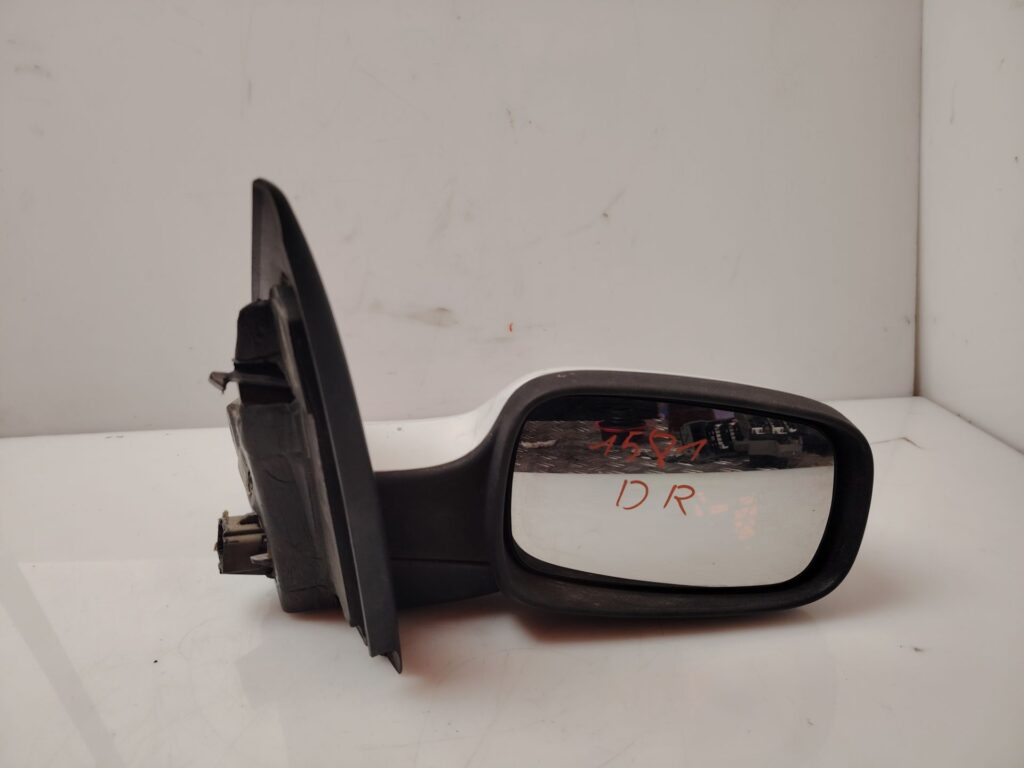 RETROVISOR DERECHO 137432