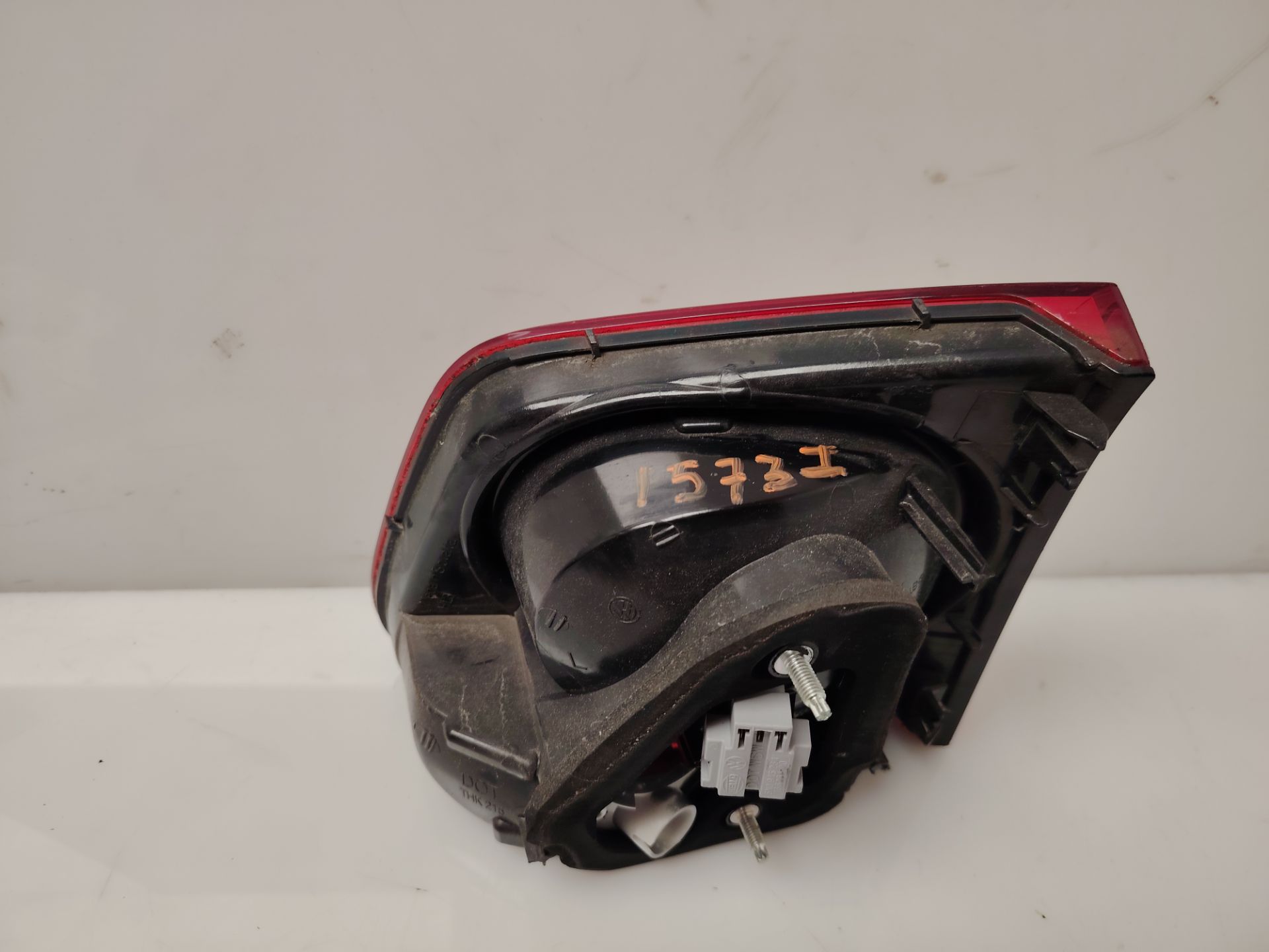 PILOTO TRASERO IZQUIERDO INTERIOR 138256