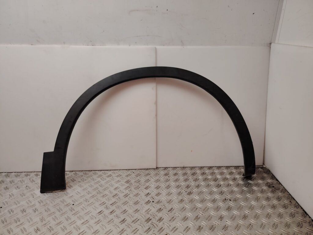 ALETIN DELANTERO DERECHO 137131