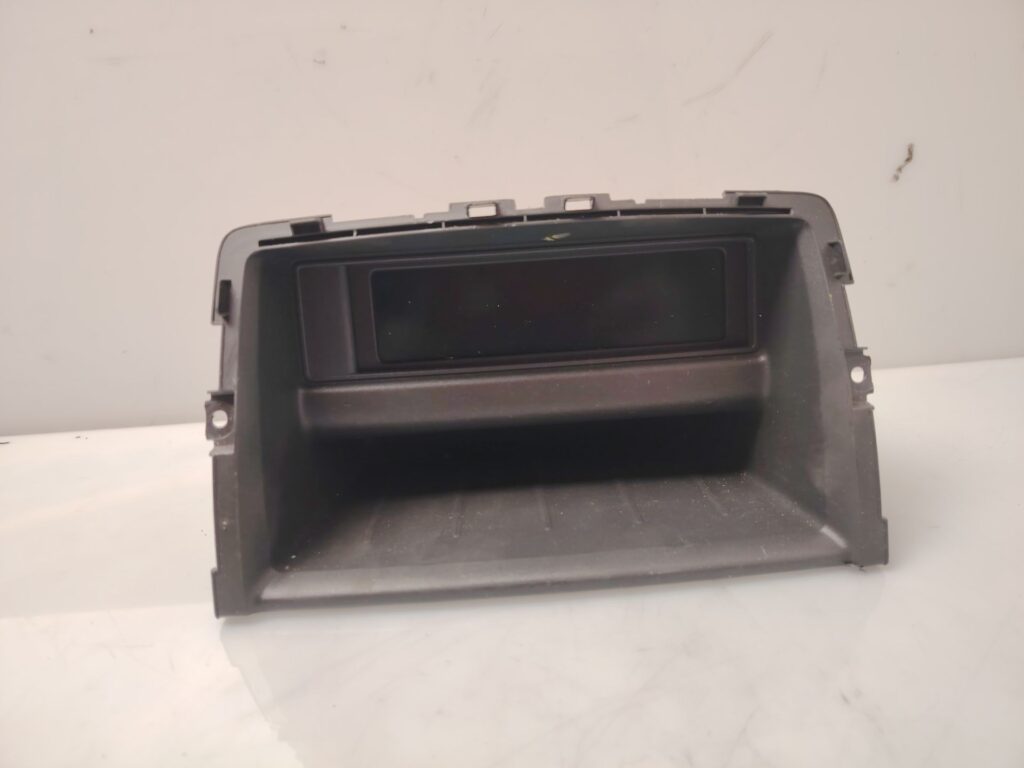 PANTALLA MULTIFUNCION 136753