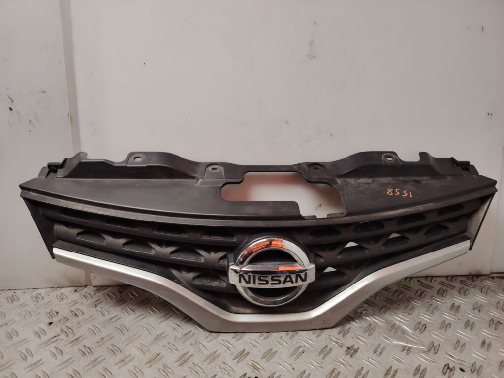 REJILLA DELANTERA 137526