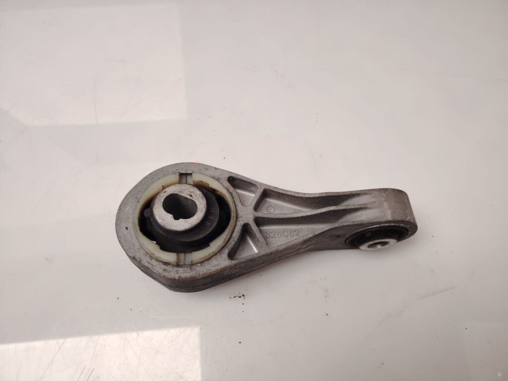 SOPORTE MOTOR 138147