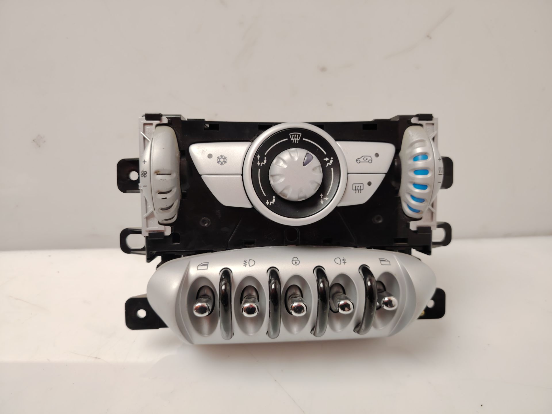 MANDO CALEFACCION / AIRE ACONDICIONADO 138265