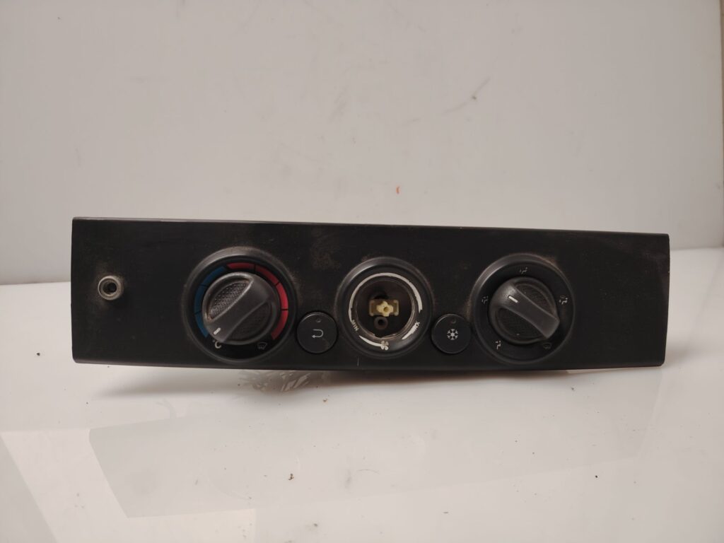 MANDO CALEFACCION / AIRE ACONDICIONADO 137742