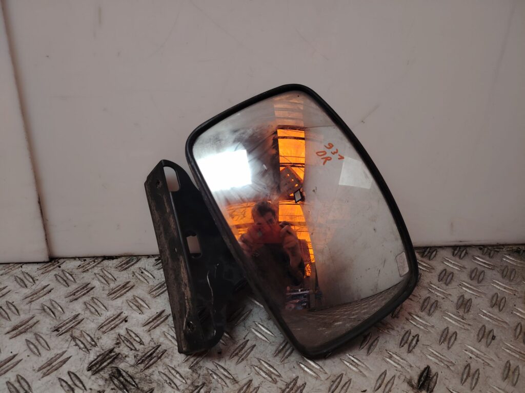 RETROVISOR DERECHO 138371