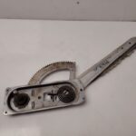 ELEVALUNAS DELANTERO DERECHO 138876