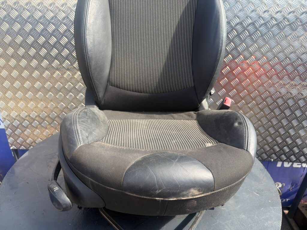 JUEGO ASIENTOS COMPLETO 139359