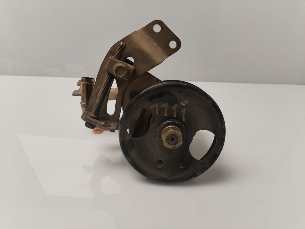 BOMBA DIRECCION 133493