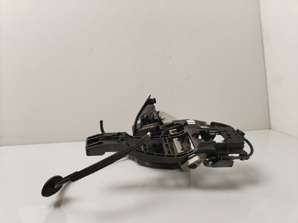 CERRADURA PUERTA DELANTERA DERECHA 139011