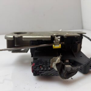 CERRADURA PUERTA DELANTERA DERECHA 138781