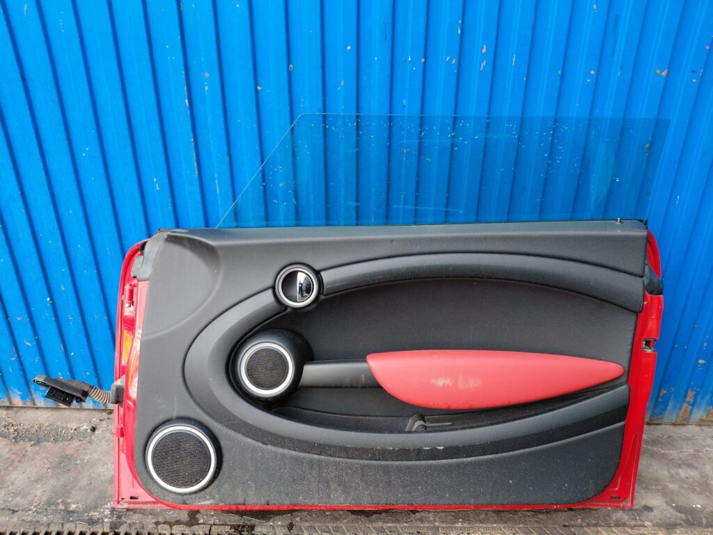 PUERTA DELANTERA DERECHA 139042