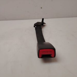 ENGANCHE CINTURON DELANTERO DERECHO 138907