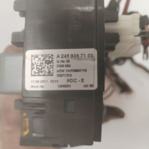 CAJA RELES / FUSIBLES 139464