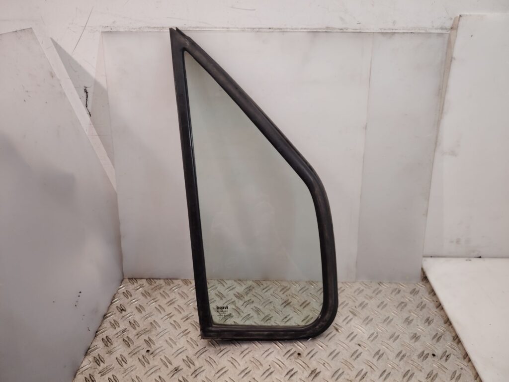 LUNA DELANTERA IZQUIERDA 139139