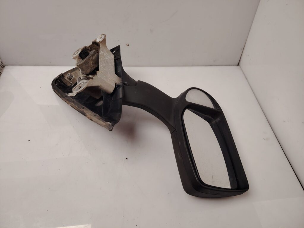 RETROVISOR IZQUIERDO 138924