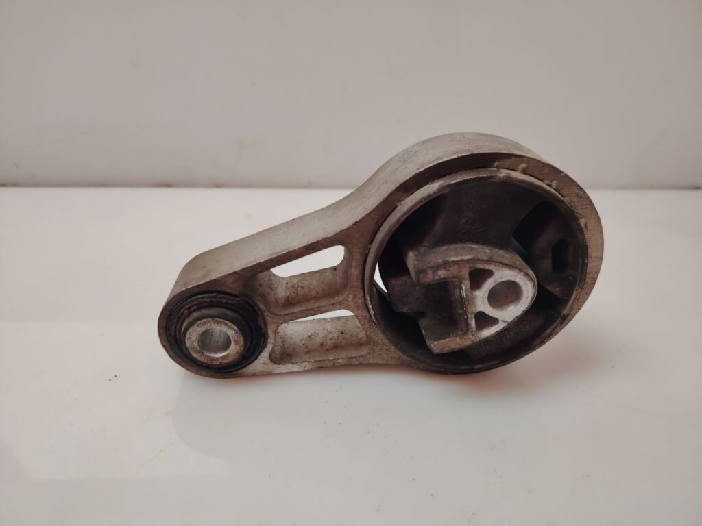 SOPORTE MOTOR 138495