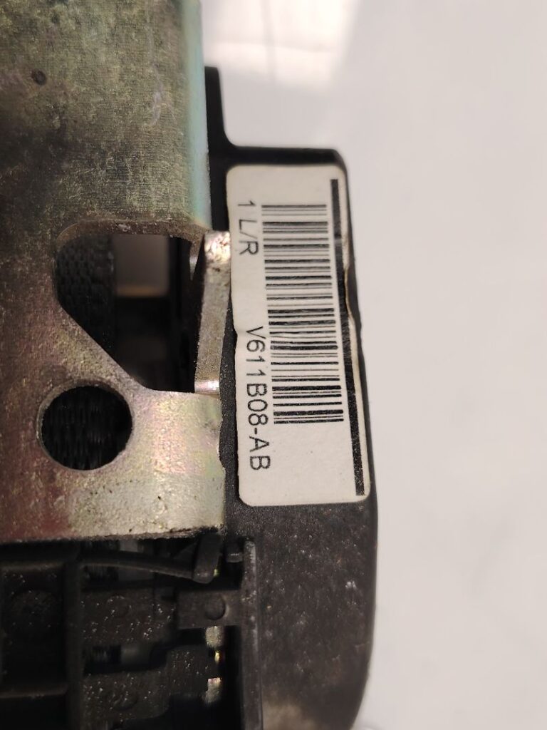 CINTURON SEGURIDAD DELANTERO DERECHO 138921