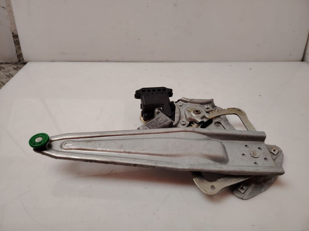 ELEVALUNAS TRASERO IZQUIERDO 140047