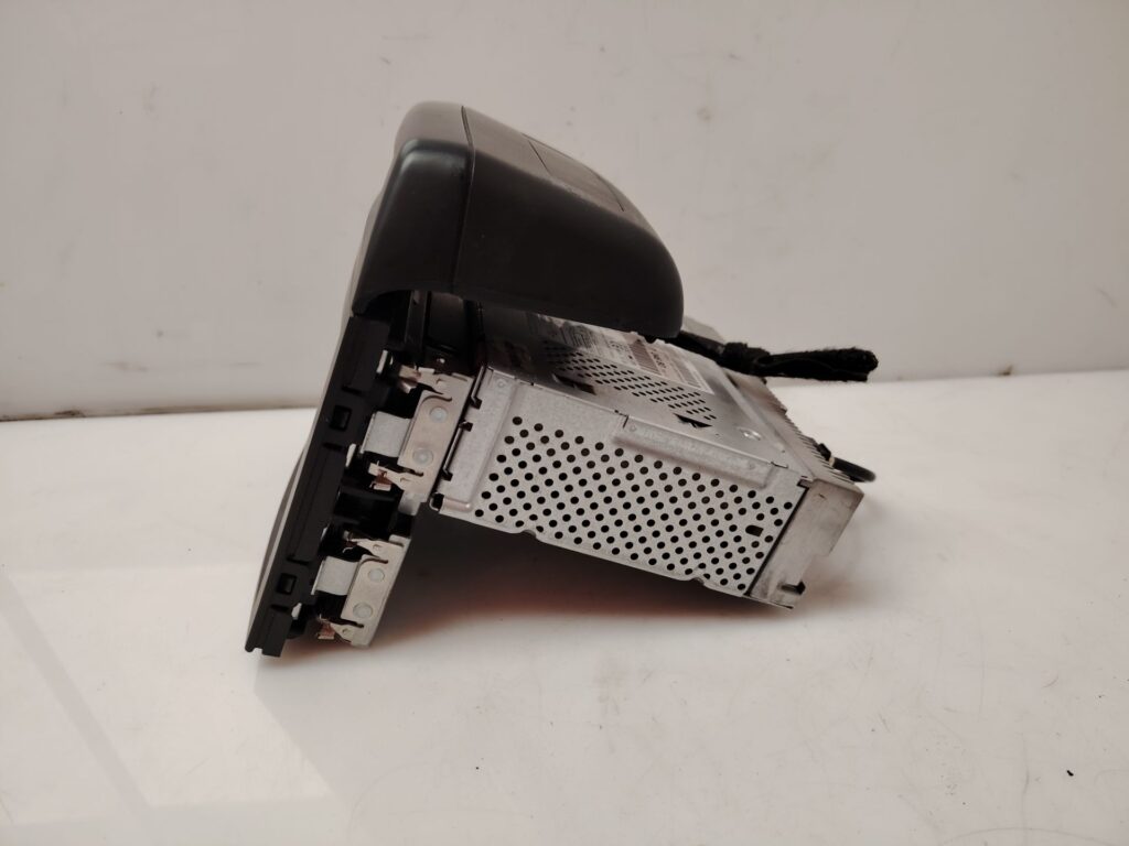 PANTALLA MULTIFUNCION 139921