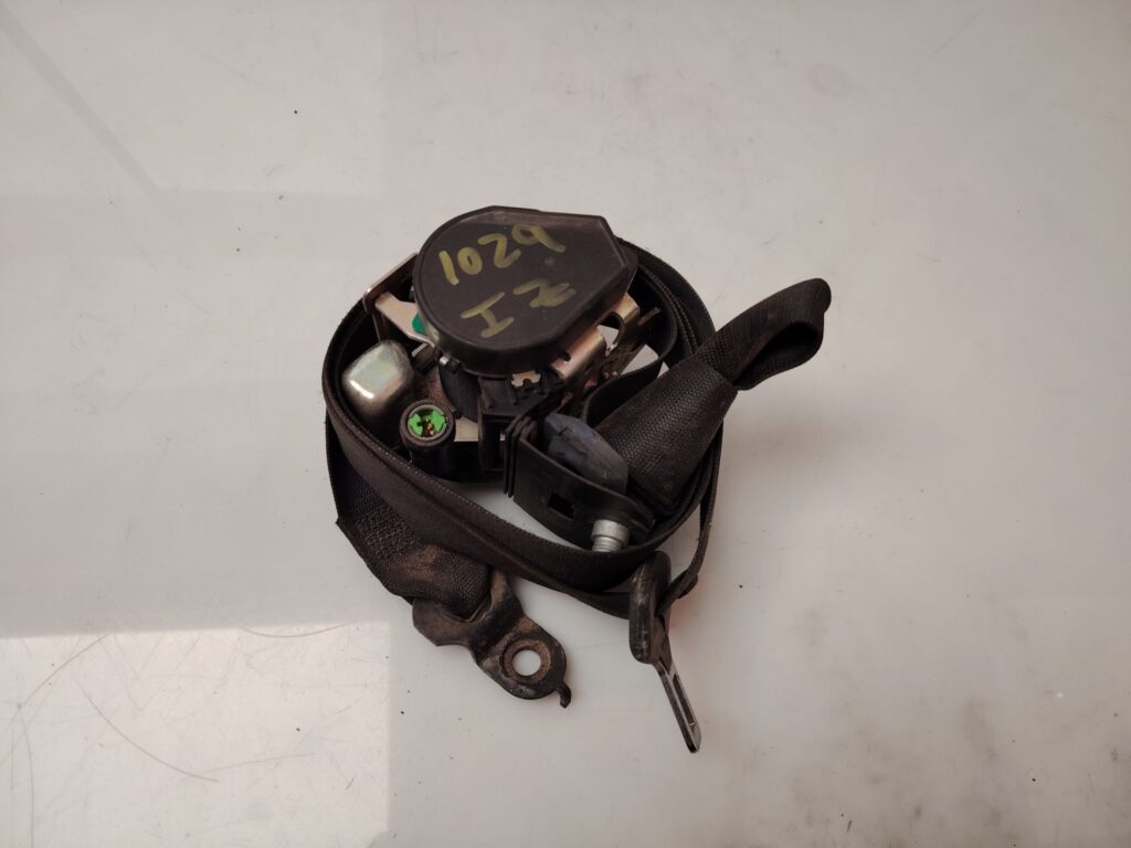CINTURON SEGURIDAD DELANTERO IZQUIERDO 139932