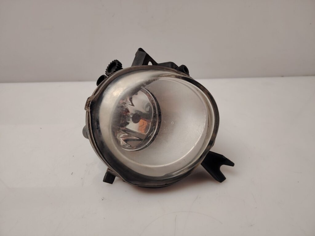 FARO ANTINIEBLA IZQUIERDO 139753