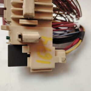 CAJA RELES / FUSIBLES 140145