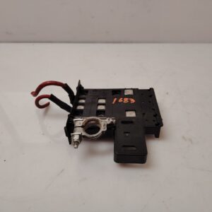 CAJA RELES / FUSIBLES 140053