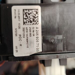 CAJA RELES / FUSIBLES 140155