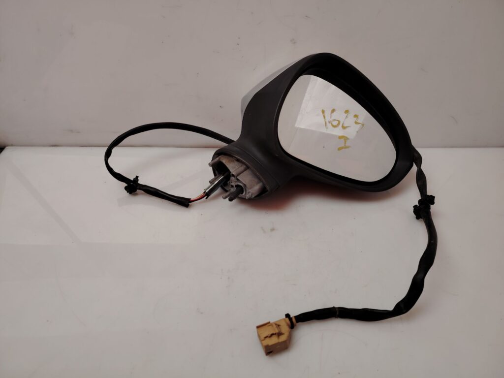 RETROVISOR DERECHO 139997