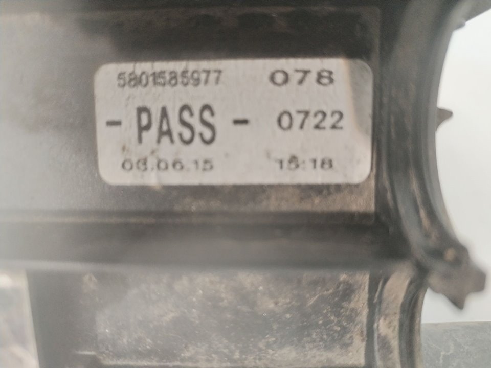 CAJA RELES / FUSIBLES 139743