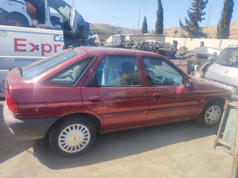 FORD ESCORT BERL./TURNIER del 1995