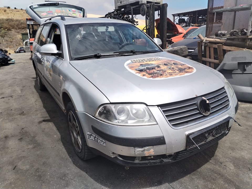 VOLKSWAGEN PASSAT W8 BERLINA/VARIANT (3B3/3B6)(2001) del 2005