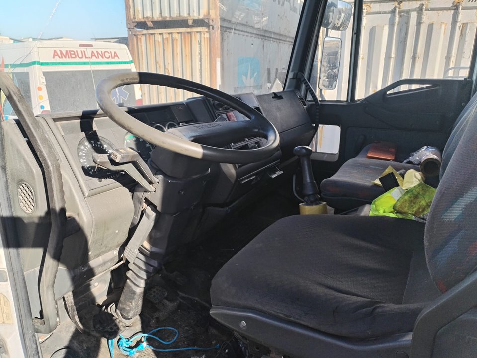 IVECO EUROCARGO TECTOR (2001) del 2002