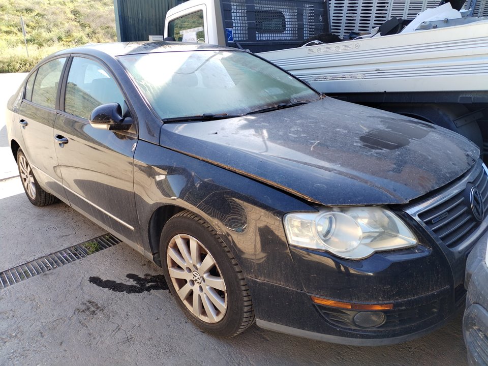 VOLKSWAGEN PASSAT BERLINA (3C2) del 2008