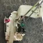 CERRADURA PUERTA TRASERA IZQUIERDA 109257