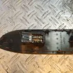MANDO ELEVALUNAS DELANTERO DERECHO 100050