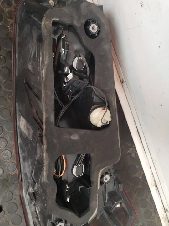 PILOTO TRASERO IZQUIERDO 111627