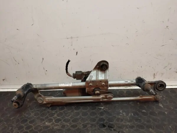 MOTOR LIMPIA DELANTERO 108105