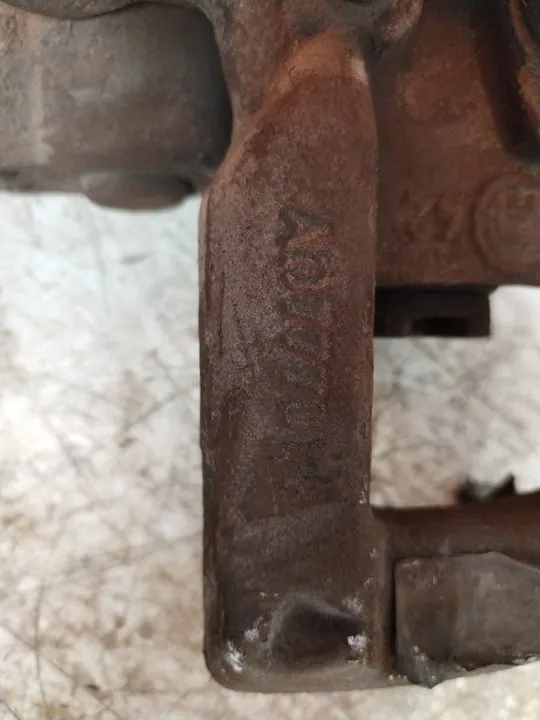 PINZA DE FRENO TRASERA IZQUIERDA 115118