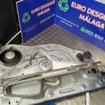 ELEVALUNAS DELANTERO DERECHO 91310
